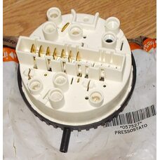 Реле уровня (double level pressure switch 2+1 levels) Indesit C00057527