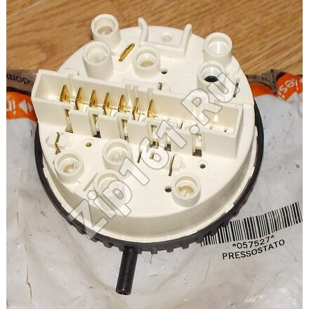 Реле уровня (double level pressure switch 2+1 levels) Indesit C00057527